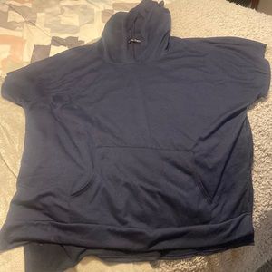 1x hoodie short sleeve shirt. Wore once